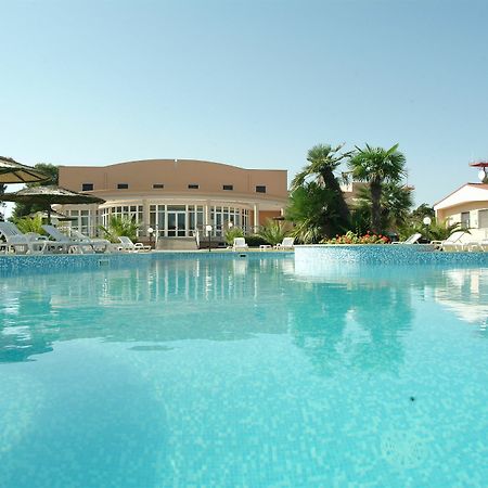 Hotel Minerva Brindisi Exteriör bild
